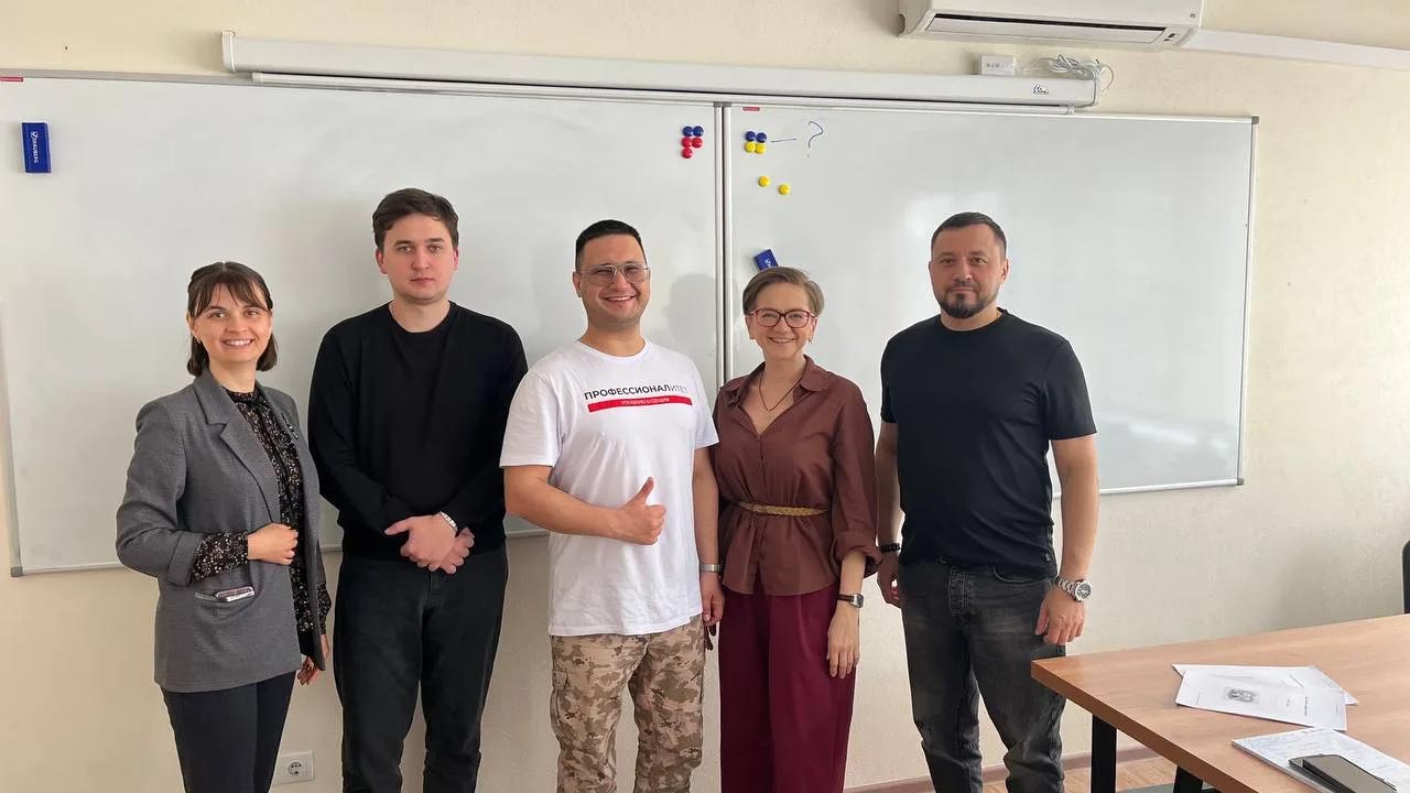 Старт обучения продажам: месяц профессионального роста с бизнес-тренером